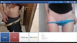 Юная девушка раздевается и показывает попку в видеочате Omegle чат рулетка вирт скайп Skype Virt Videochat спалили Culo Buttfuck анал