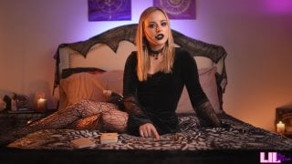 24 02 06 pale goth girl clouds goth girl put a spell on me xxx 1080p