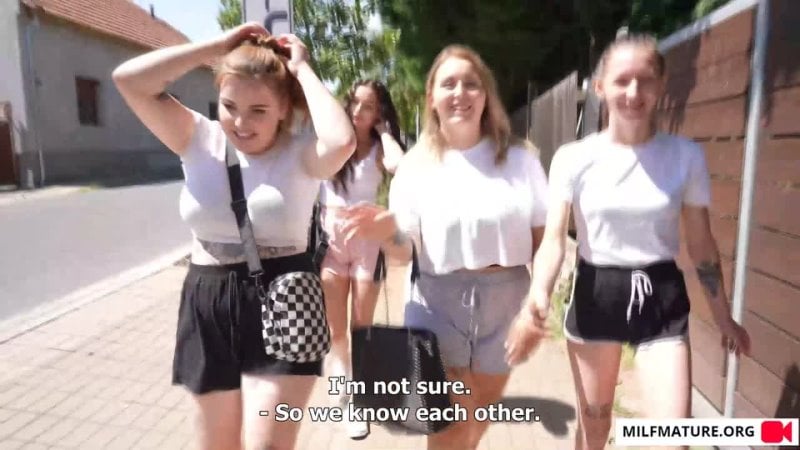 Учительница физкультуры отдалась за пару сотен