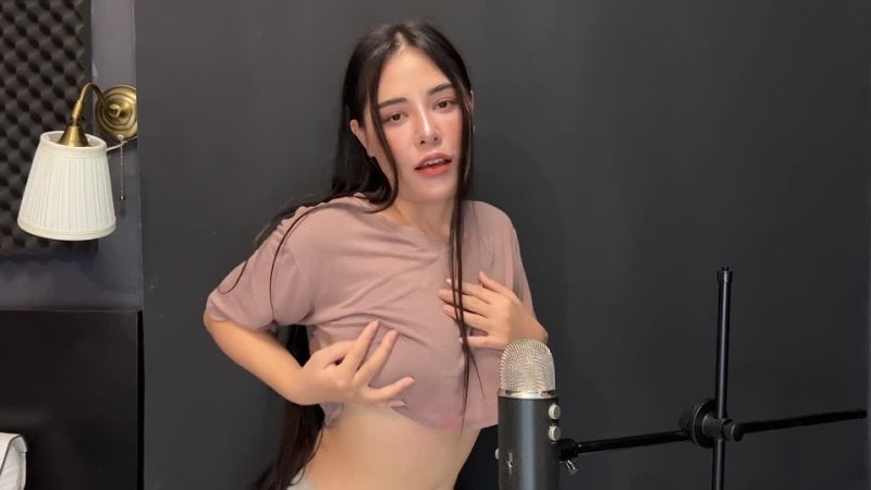 Wan asmr unusual body triggers