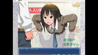 Хентай со школьницей застрявшей в стене на помоичке!