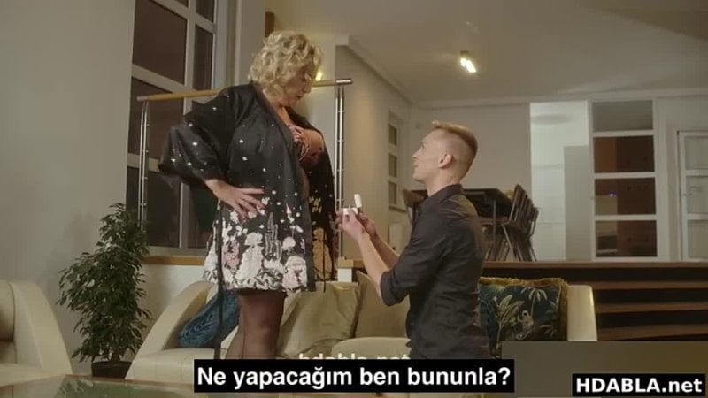 Evleneceği kadını anasından istemeye gidiyor kayınvalideyle yalnız kalıyor hdabla porno, sex, mobil, sikiş filmi izle, seks