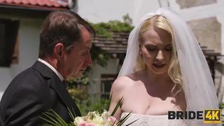 Vera Jarw Grooms No Display , Brides Wedding Woe