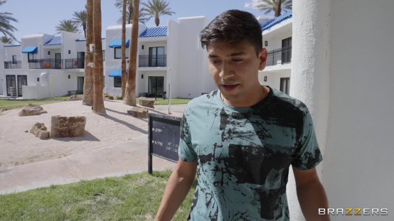 [porn] (step family summer vacation 3) cherie deville scarlit scandal (1080p)