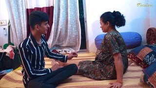 thick globes passionate desi cougar mother in law aunty bhabhi indian saree kamwali malkin devor hindi