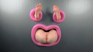 Gloryhole трахает эту задницу через стену, пока ее ноги не дрожат pinkloving
