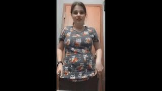 Desi Horny Lady Flash Orbs