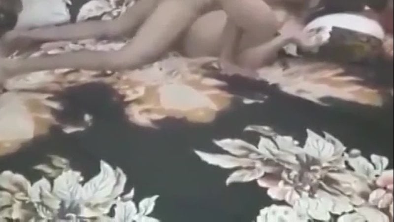 مصري ماسك شرموطة فاشخها و شرموطة تانية بتصور video porno txxx com