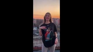 Пошлая шкодница fansly дрочит wbery