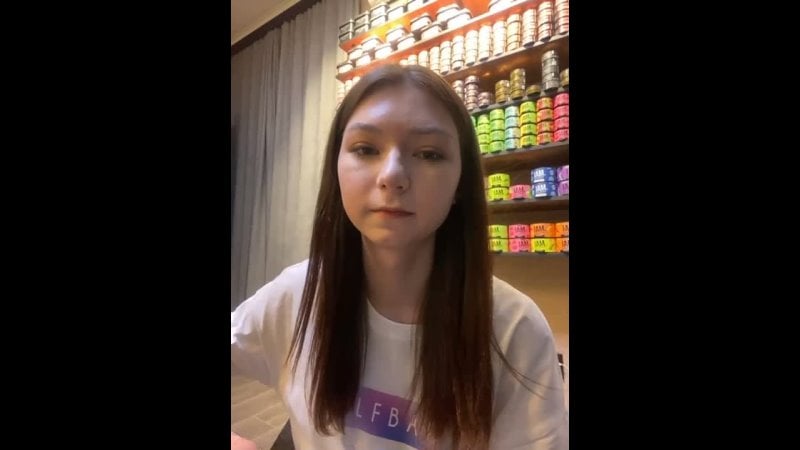 Продавщица табачки