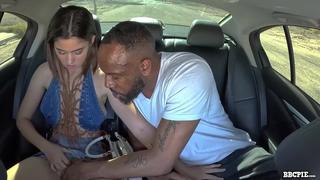 ellie nova rideshare meet up