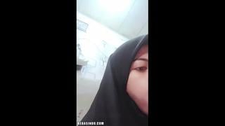 Eporner com [bics9tbgsm0] hijab grepe bj indonesia 46mnt 319 (480 ...