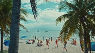 Daddy yankee omar courtz beachy