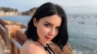 Снял иностранную эскортницу sweetie fox hot spaniard fucked beauty and cum in her mouth at the resort pov анал anal teen gape