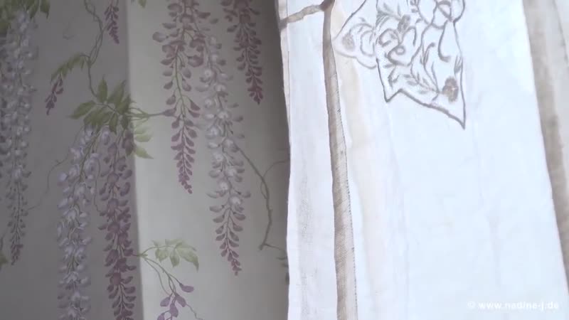 Настоящие 18+ (большая висячая грудь красивой стройной девушки, сиськи, дойки, молочная, худая, топлес)