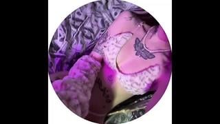 Блогерша лапа хапа поебалась с бомжом / фулл в описании