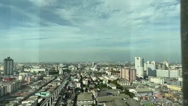 Onlyfans juju swing น้องจูจูสวิงโดนนิโกรรุมเย็ดครั้งแรก รวมคลิปเอง