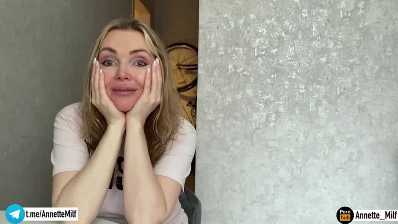 Потрахалась с сыном подруги, надеюсь она об этом не узнает