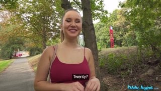 Amalia Davis