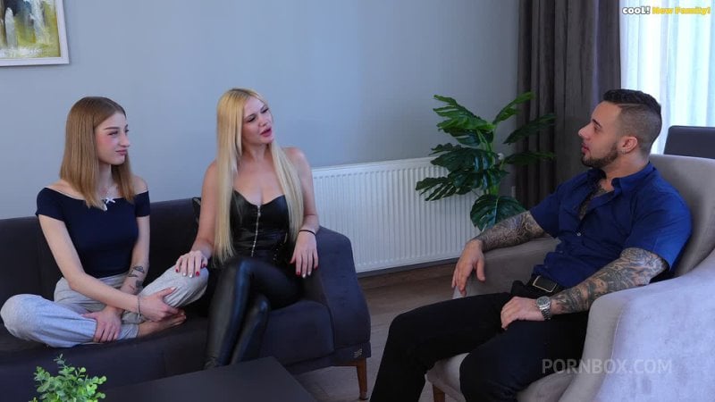 Kitty li & sasha paige (mommy, will this huge cock fit in my tight ass? stepmom and stepdaughter fuck hard in crazy anal orgy!)