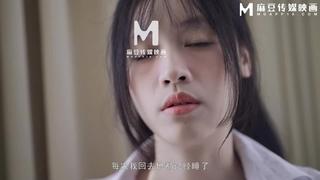 "more👇" md 0289 强制操翻黑丝女上司