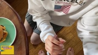 The bitch wanted burger sauce and got a lot of cum hd blowjob californiababe hls 720p