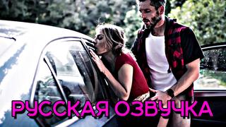 Горячий секс на улице с переводом, где очаровательная девушка получает хуй в свою пизденку [ перевод порно ]