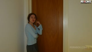 Pornbox/rdxcast petite luna evans when she gets fucked by a huge dick, she moans like a kitten! hardcore show after cast