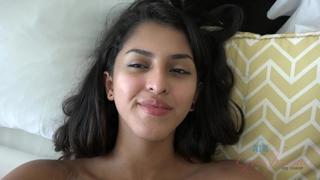 Porno filmlar tinglovlarini tomosha qiling