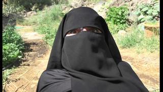 Sexwithmuslims elena vega cum on her niqab [mature,milf, восточное,турецкое,порно, cекс, на камеру, арабское]