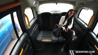 Sexintaxi e06 jennifer mendez damn good blowjob