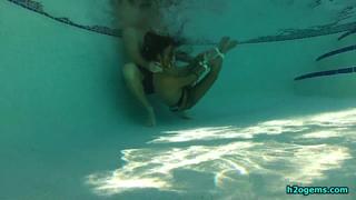 Drea утопление в бассейне 720