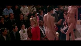 Nude fashion show in ready to wear (1994)