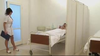 Double penetration into a nurse on a bypass (porn with a nurse) 