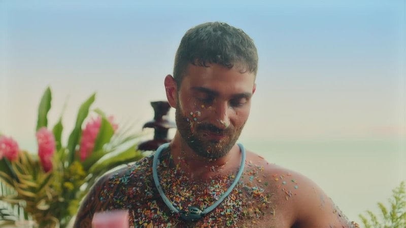 Dating naked uk s02e02 it's getting hot in here