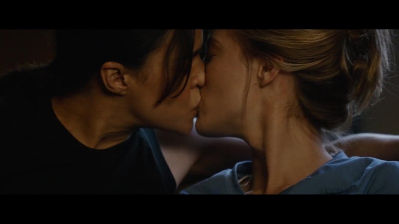 Michelle rodriguez, caitlin gerard the assignment (2016) web 1080p