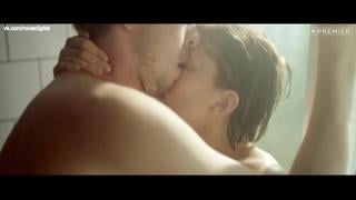 Mushukni yalagan rus bekasi yalaydi