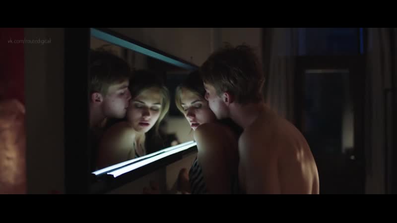 Onlayn ehtirosli anal seks pornosini tomosha qiling Braziliyadagi karnavalda jojani sikishdi.