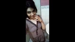 pakistan chick display mammories and vulva