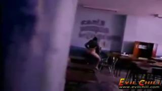 Ебля в школе! трахают в классе! реальное видео из школы!