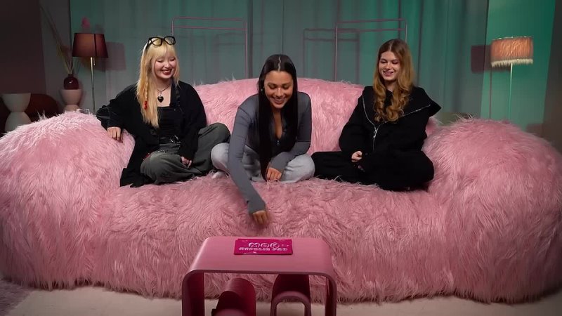 Мой первый раз милана некрасова, лера симка и нара