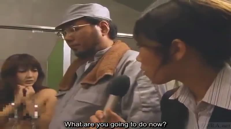 Принудительный гинекологический осмотр на японской людской ферме