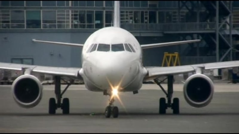 Flight porn video – Flight attendants