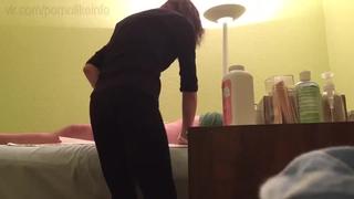 Random Orgasm On Depilation 