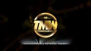 Подцепил русскую молодую девушку на дороге и выебал