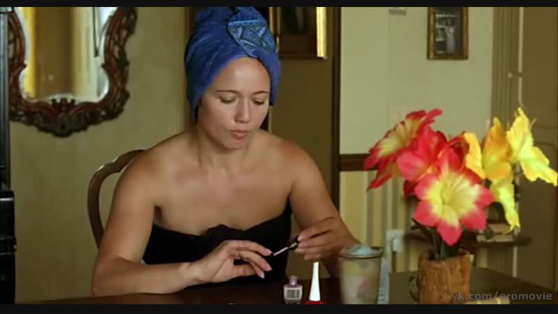 Мальчик под столом рассматривает влагалище анастасии коваленко "небесный дар/подарок с небес" (2003)