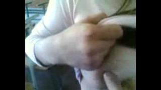 Лапают одноклассницу 