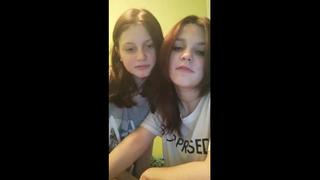 Vidmo org two sexy girls kissing periscope live crazycash 852 mp4  