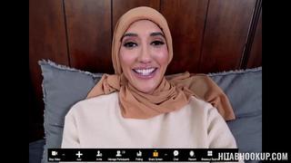 Chloe amour muslim lady has her first blind date