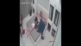 Bé múp lồn của các anh đây nè, lao vào địt em đi fullshow 50mins ...